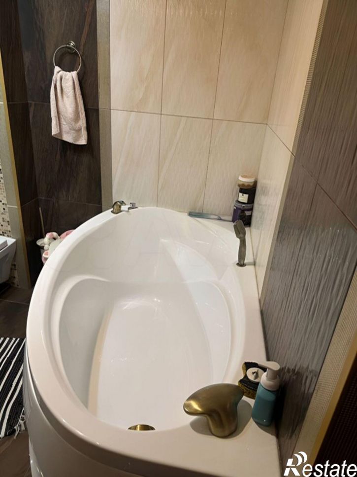 2-комн квартира улица Набережная Приволжского затона, 16 к1,  д. 16 к1