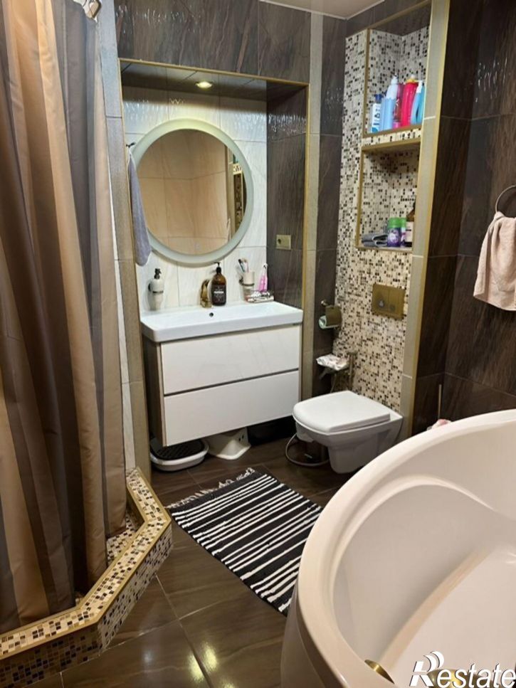 2-комн квартира улица Набережная Приволжского затона, 16 к1,  д. 16 к1