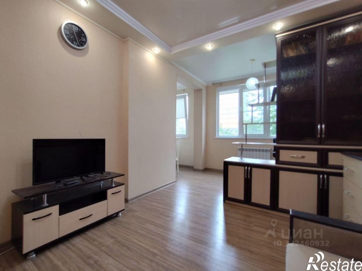 3-комн квартира ул Сун Ят-Сена, 61 2,  д. 61 2,  к. 2