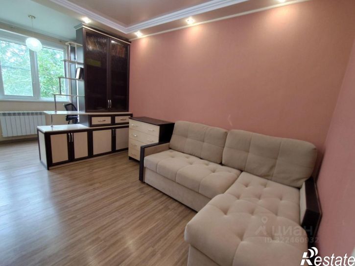 3-комн квартира ул Сун Ят-Сена, 61 2,  д. 61 2,  к. 2