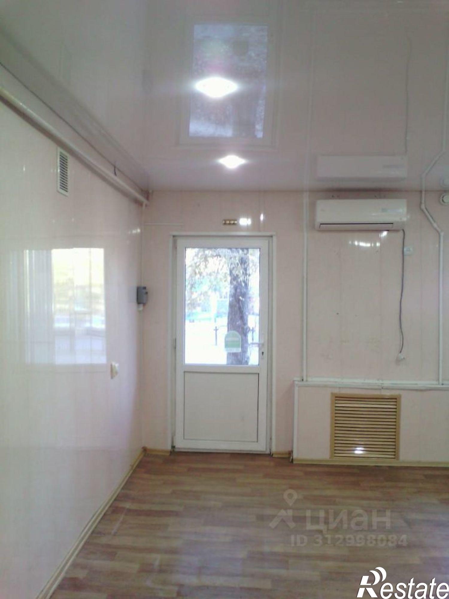 Купить помещение свободного назначения за 3 600 000 рублей на ул Космонавтов, 8