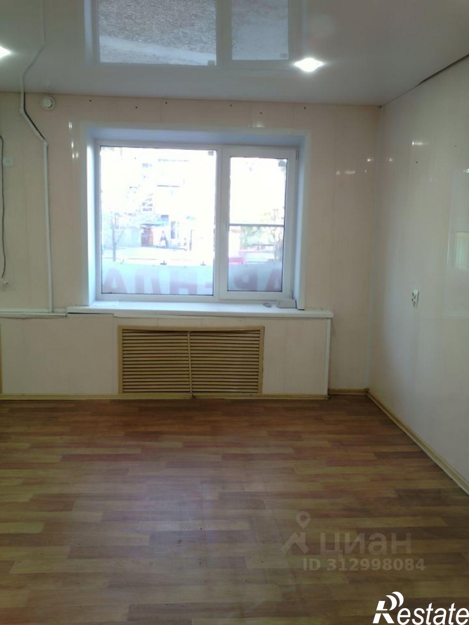 Купить помещение свободного назначения за 3 600 000 рублей на ул Космонавтов, 8