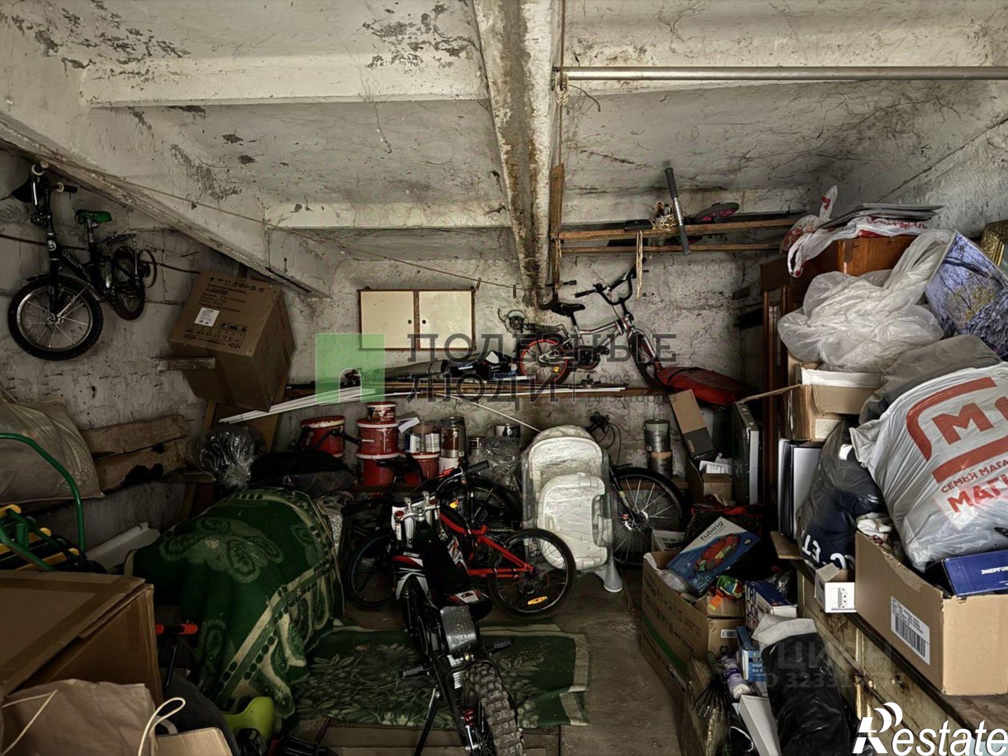 Купить гараж, место в паркинге за 600 000 рублей на ул Капитанская, 32