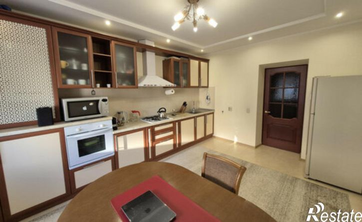 2-комн квартира улица Менжинского, 2,  д. 2