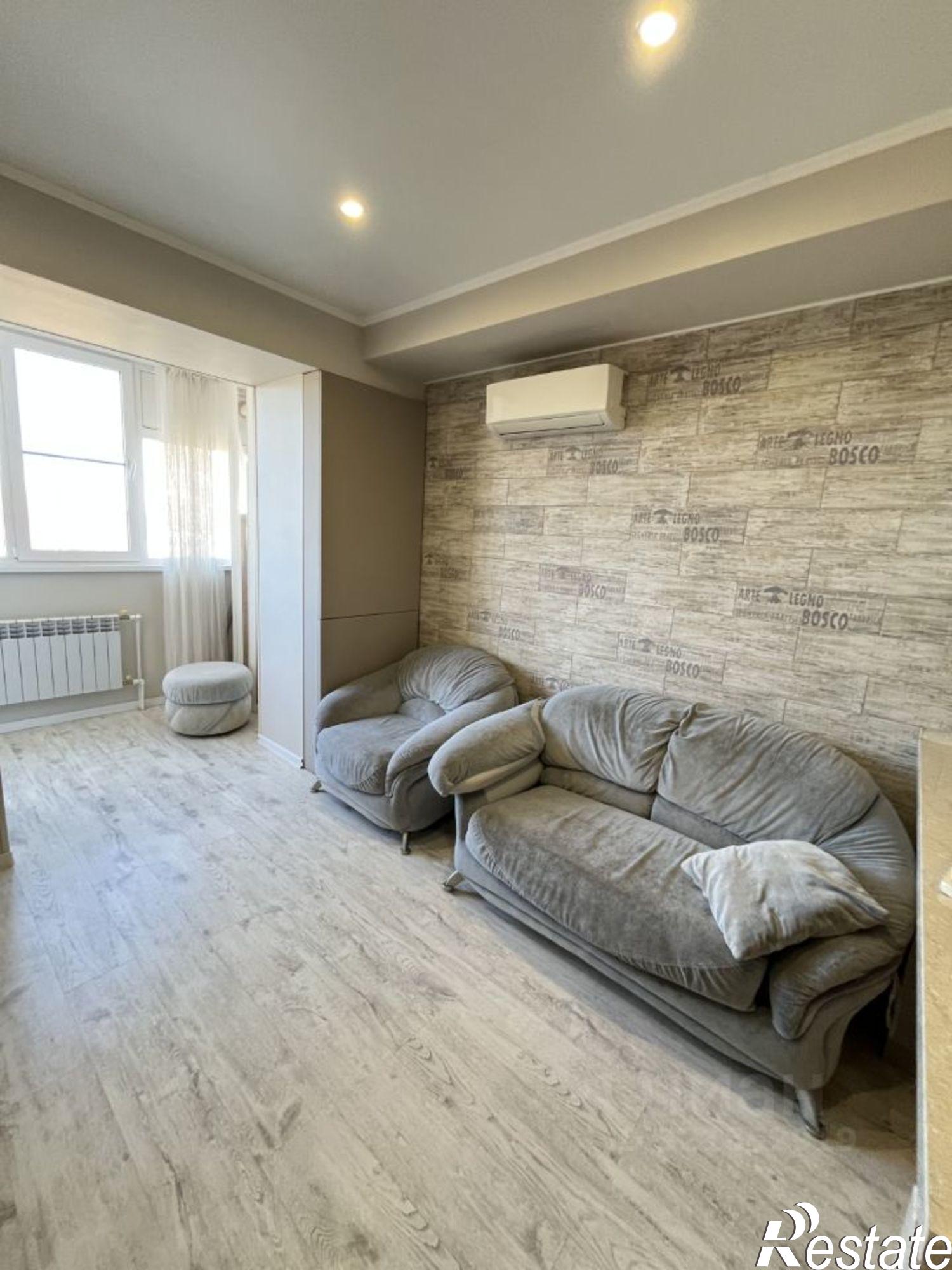 Сдать квартиру за 45 000 рублей на улица Ахшарумова, 46