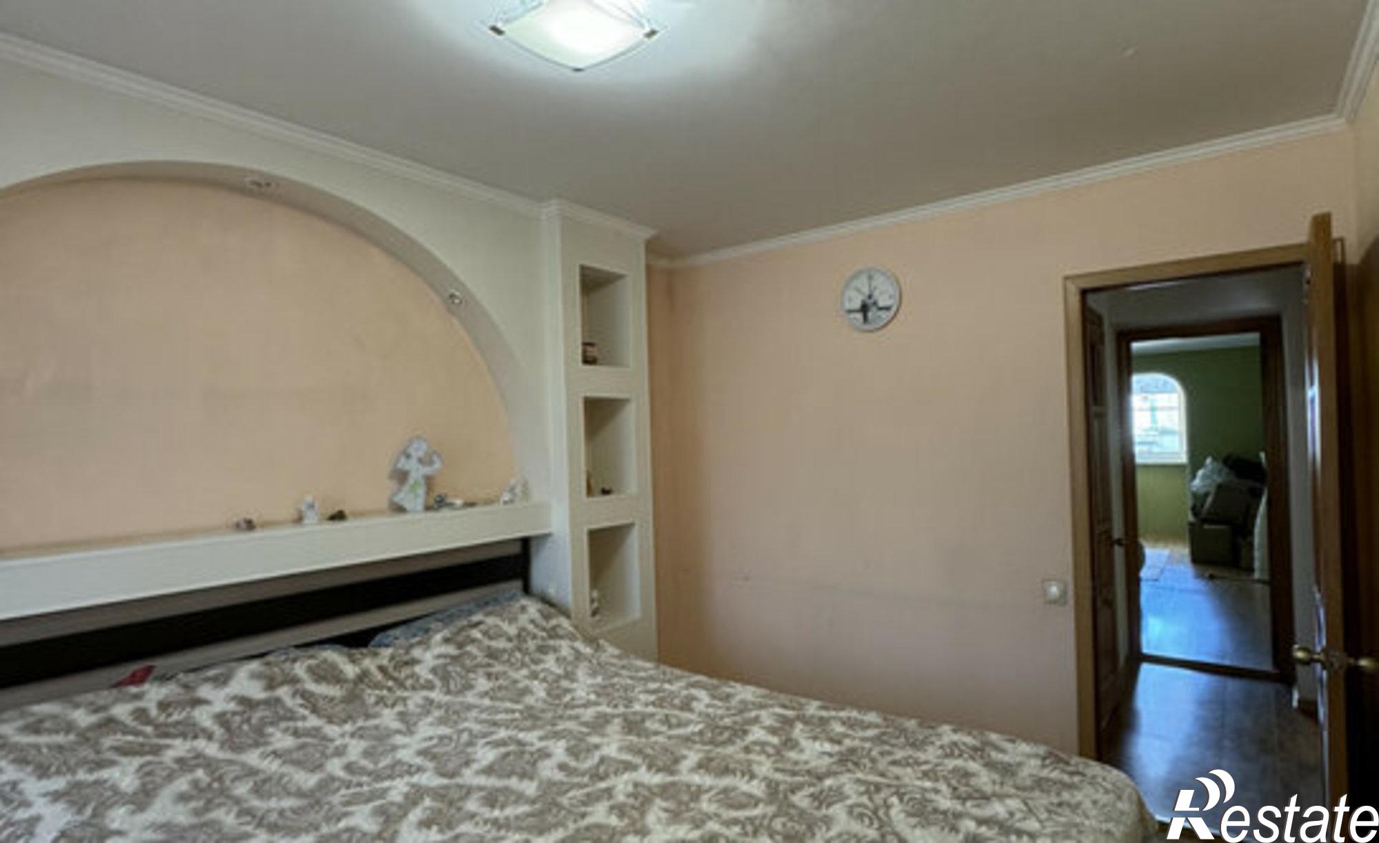 Купить квартиру за 6 700 000 рублей на Боевая улица, 45/8