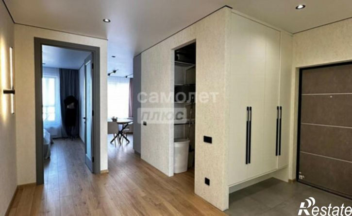 2-комн квартира Автомобильная улица, 8,  д. 8