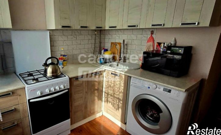 4-комн квартира улица Ботвина, 24,  д. 24