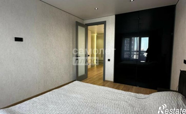 2-комн квартира Автомобильная улица, 8,  д. 8