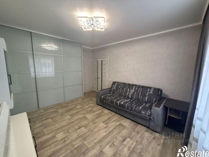 2-комн квартира улица Безжонова, 82 к1,  д. 82 к1