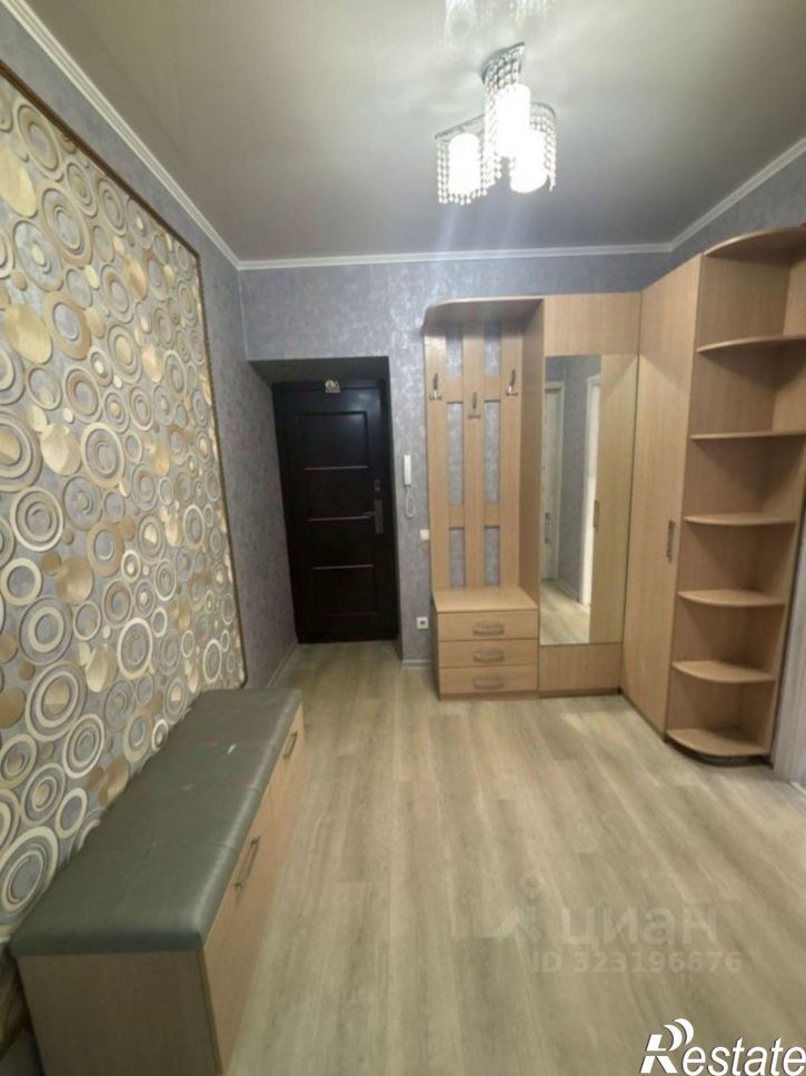 2-комн квартира улица Безжонова, 82 к1,  д. 82 к1