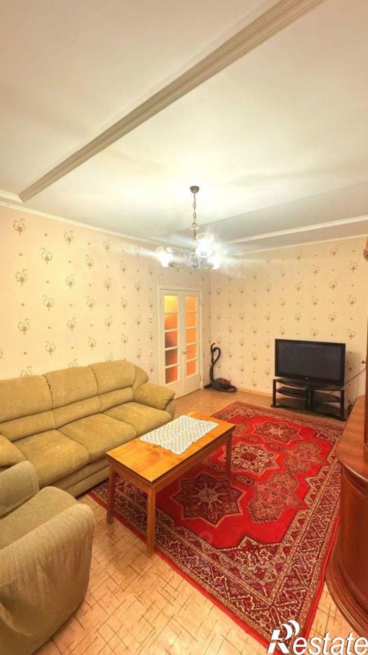 2-комн квартира улица Валерии Барсовой, 2,  д. 2