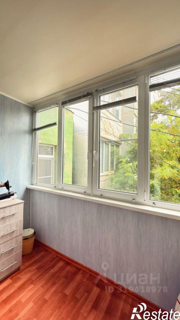 2-комн квартира улица Валерии Барсовой, 2,  д. 2