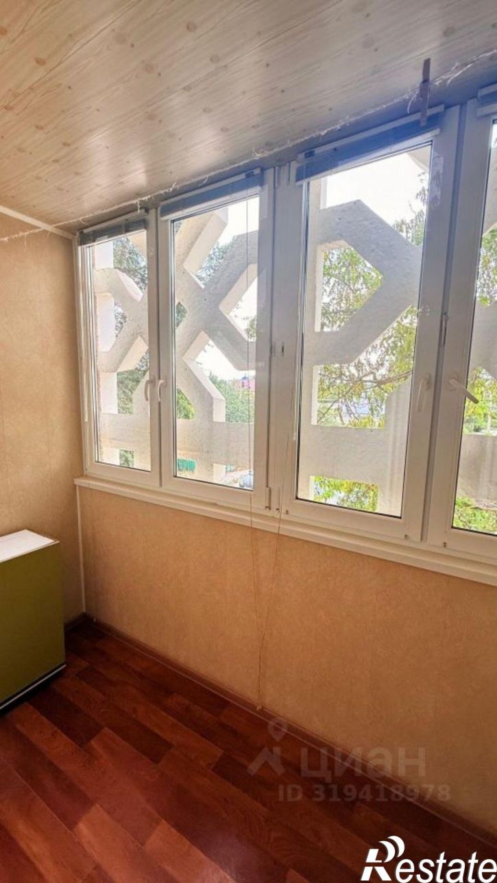 2-комн квартира улица Валерии Барсовой, 2,  д. 2