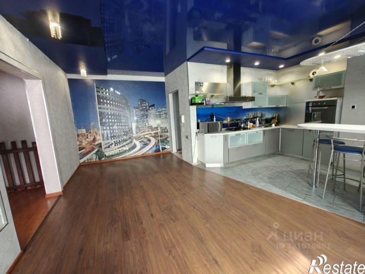 4-комн квартира улица Николая Островского, 140,  д. 140