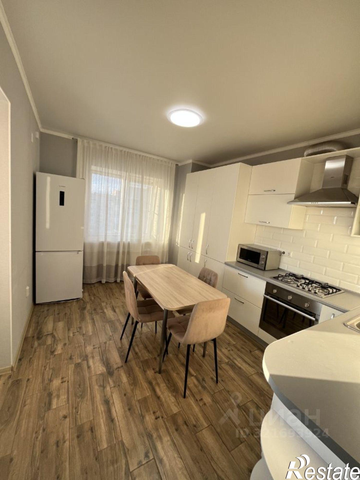 Сдать квартиру за 35 000 рублей на улица Менжинского, 3