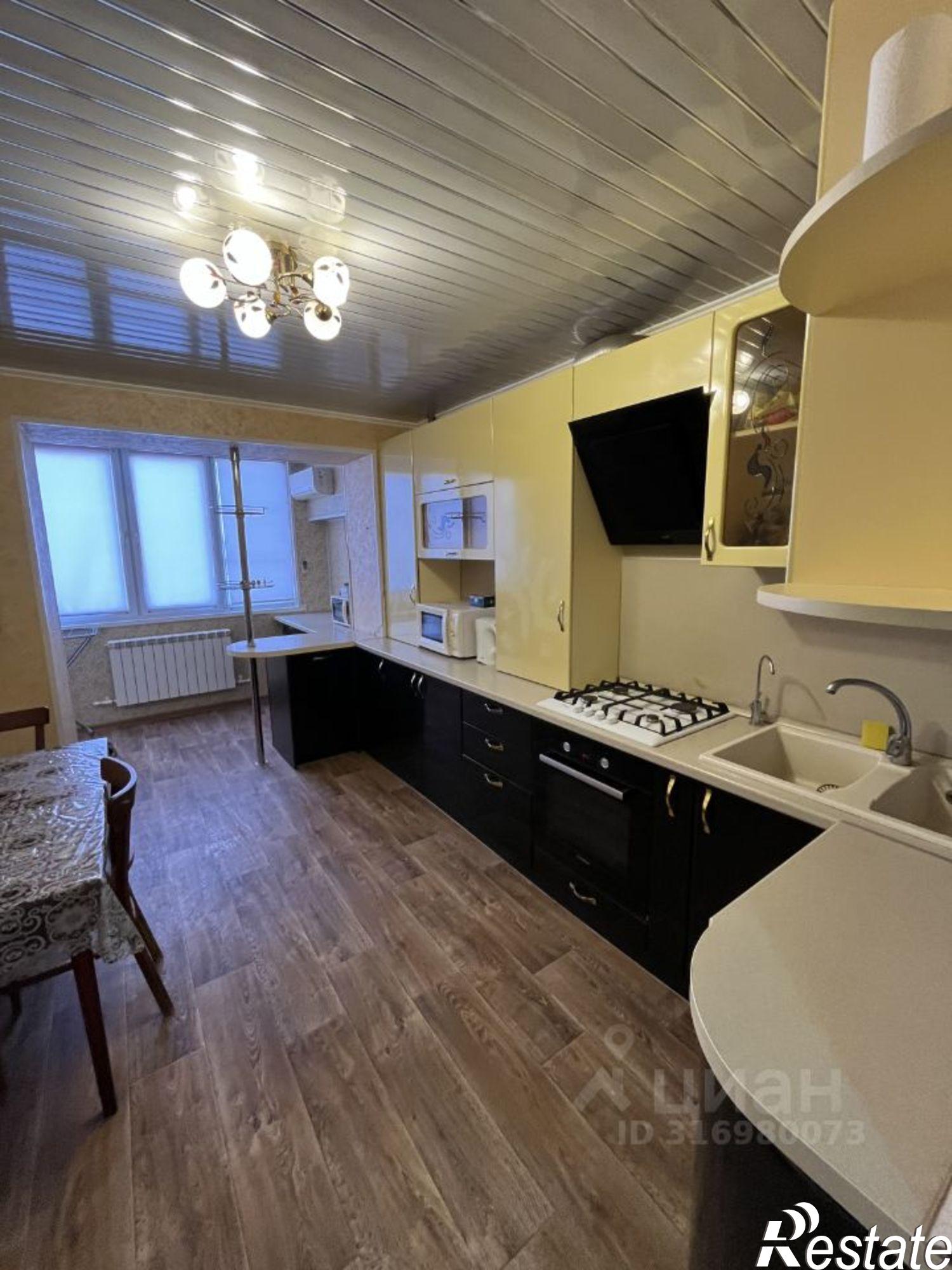 Сдать квартиру за 30 000 рублей на Минусинская улица, 14 к2