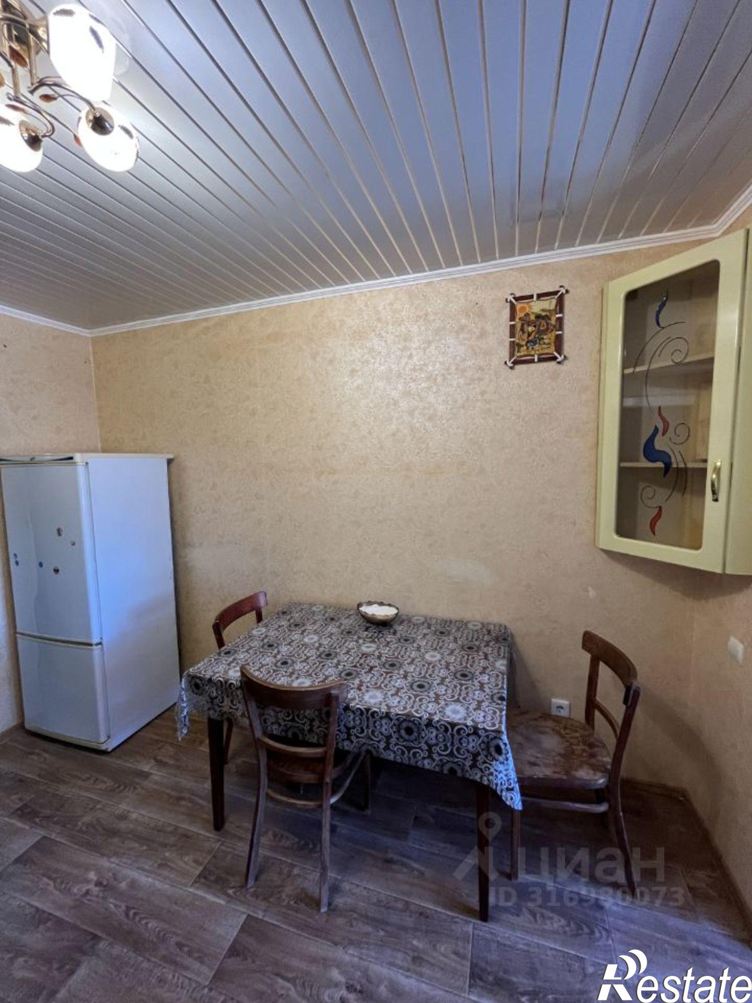 Сдать квартиру за 30 000 рублей на Минусинская улица, 14 к2