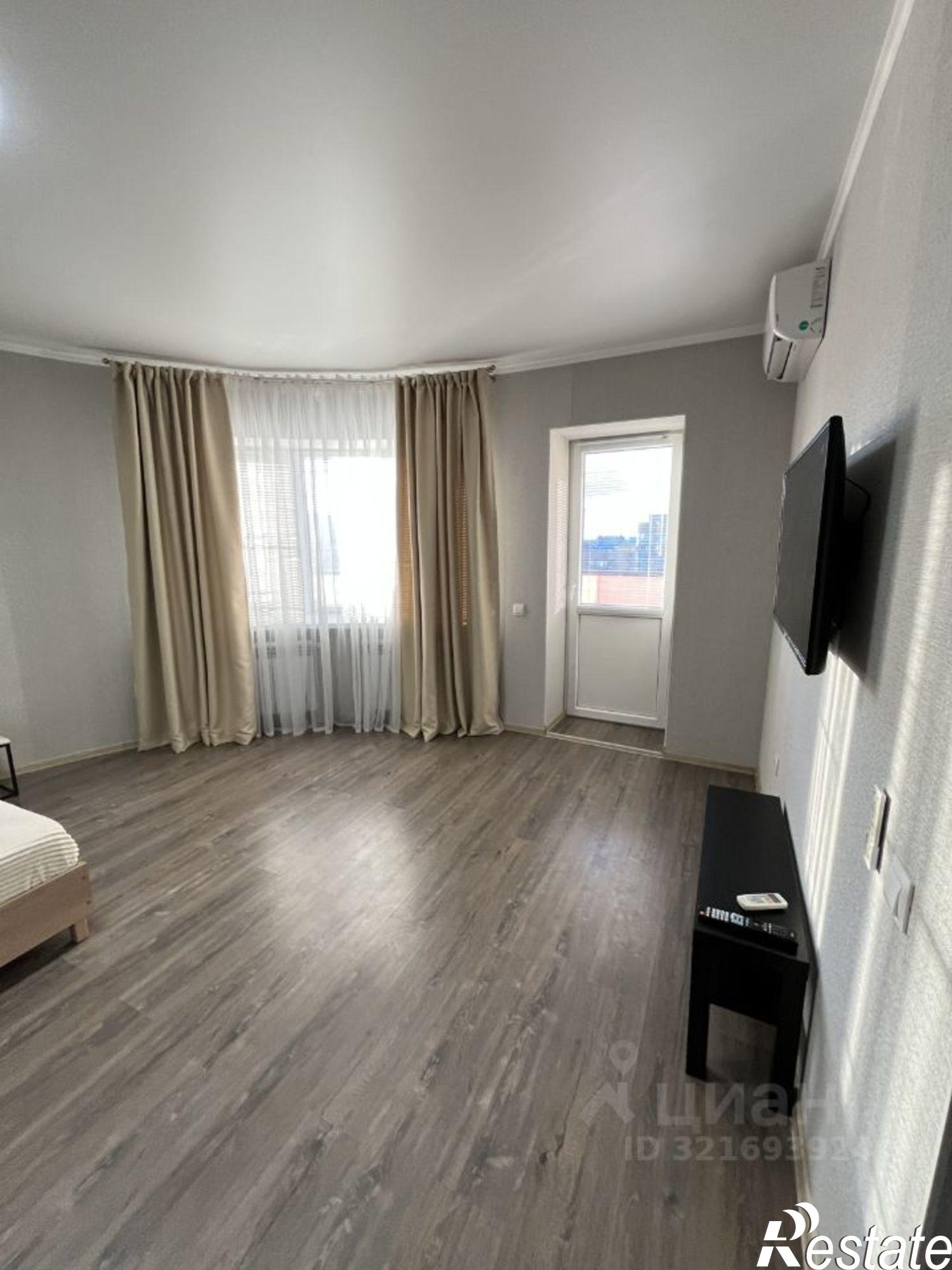 Сдать квартиру за 35 000 рублей на улица Менжинского, 3