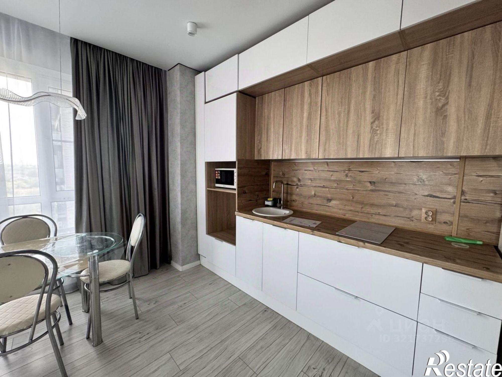 Купить квартиру за 8 700 000 рублей на улица Набережная Приволжского затона, 45