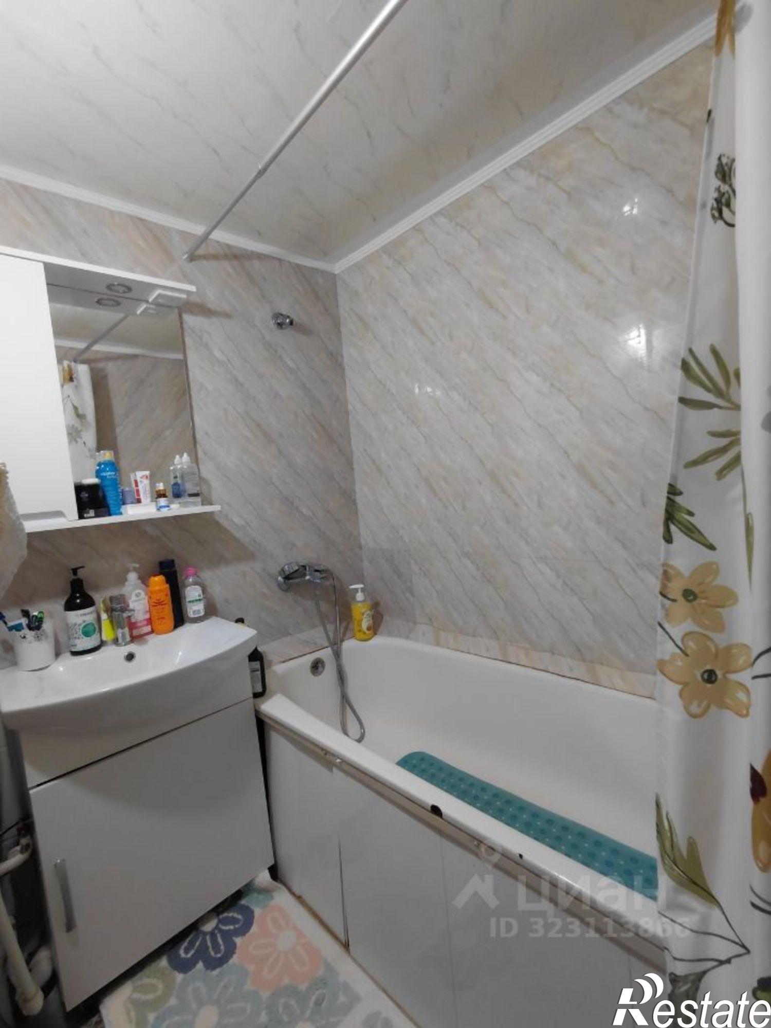 Купить квартиру за 5 000 000 рублей на улица Валерии Барсовой, 15 к1