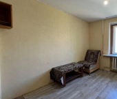 комната 12 кв м улица Сун-Ят-Сена, 64Б