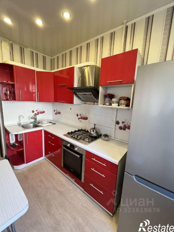 3-комн квартира улица Бориса Алексеева, 67,  д. 67