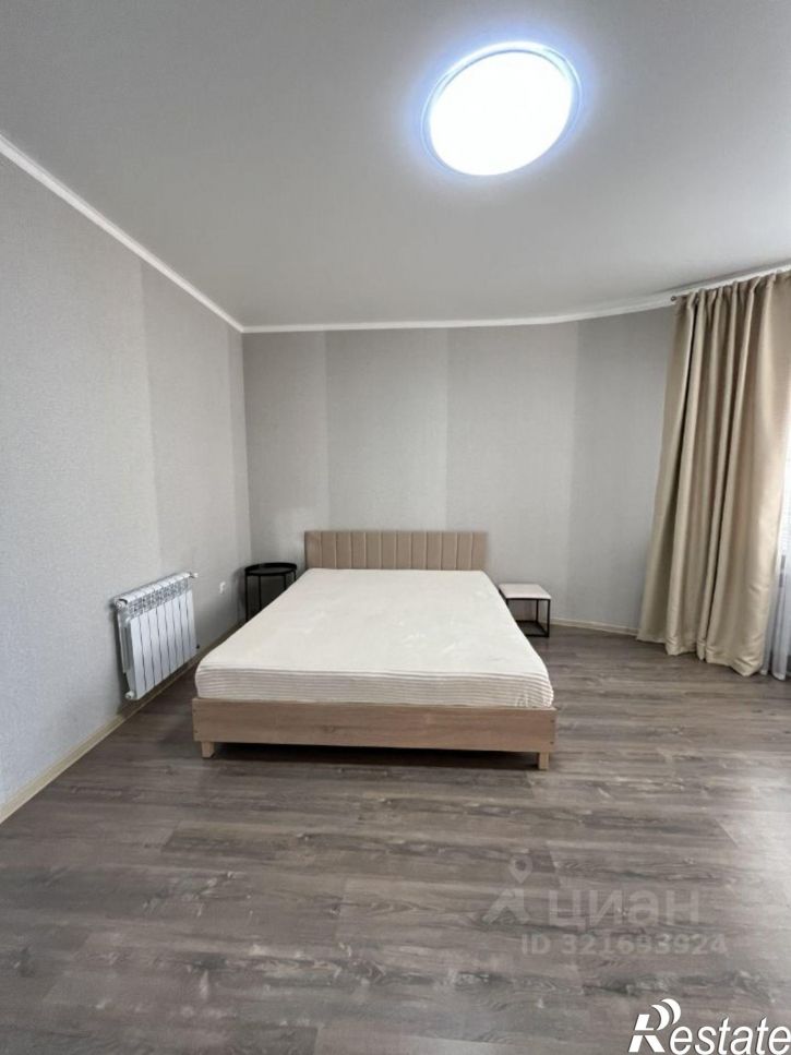 1-комн квартира улица Менжинского, 3,  д. 3