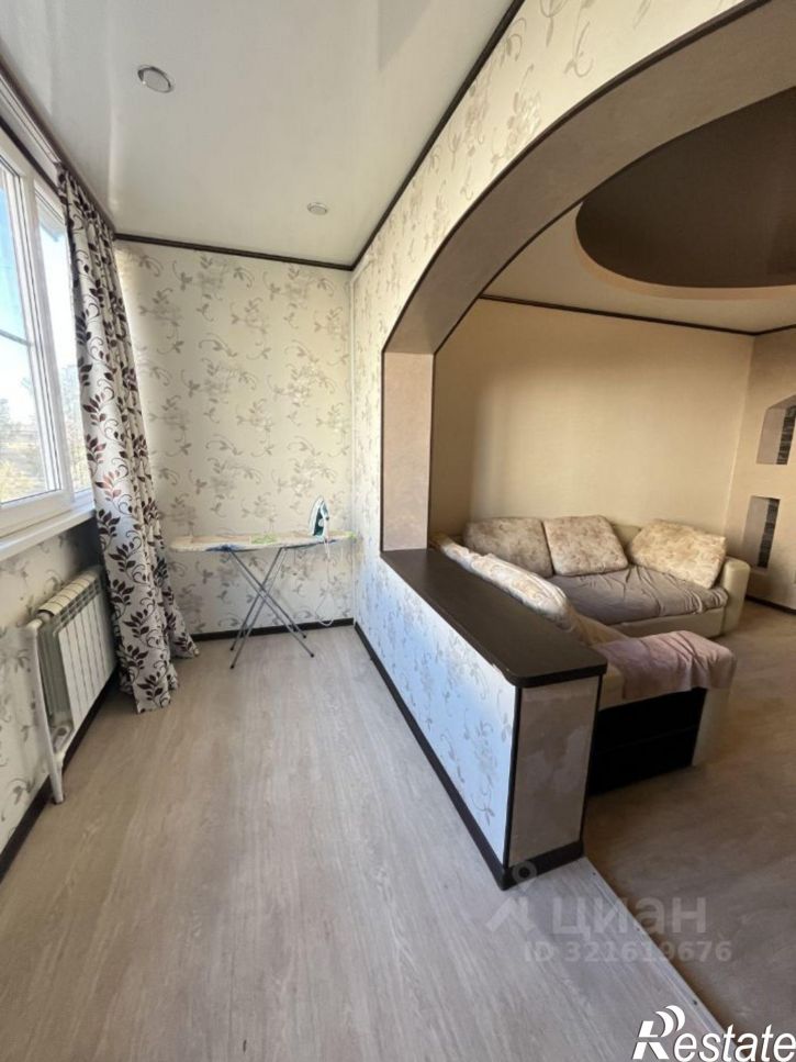 3-комн квартира улица Бориса Алексеева, 67,  д. 67