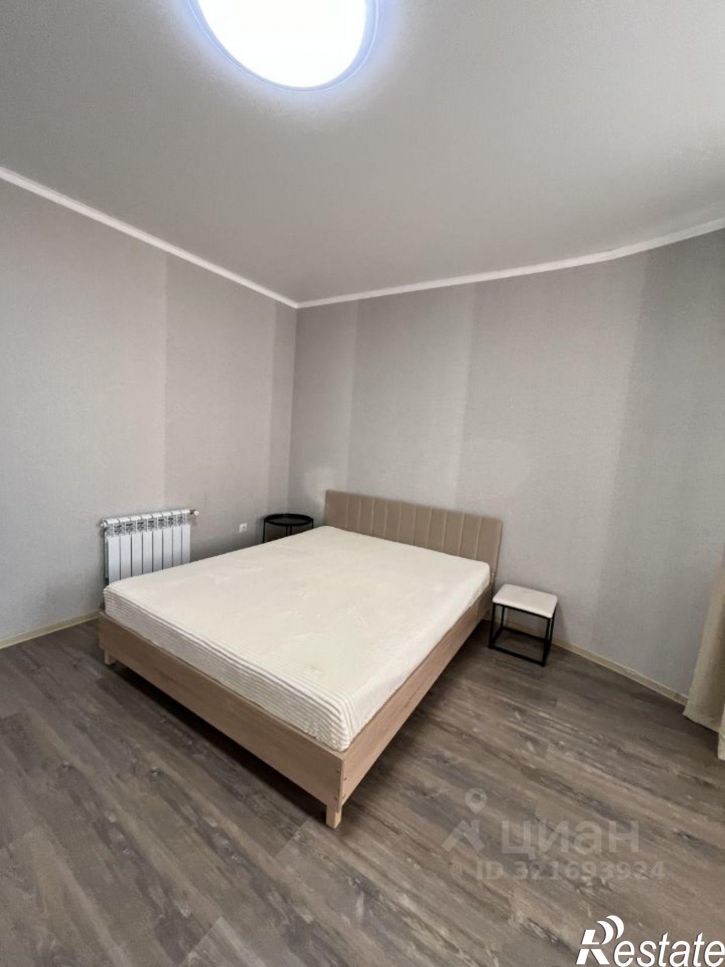 1-комн квартира улица Менжинского, 3,  д. 3