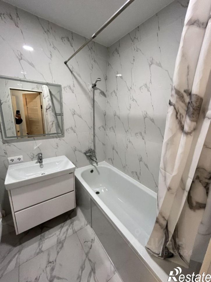 1-комн квартира улица Менжинского, 3,  д. 3