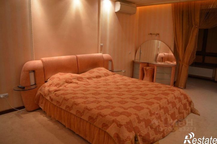 3-комн квартира проспект Губернатора Анатолия Гужвина, 3,  д. 3