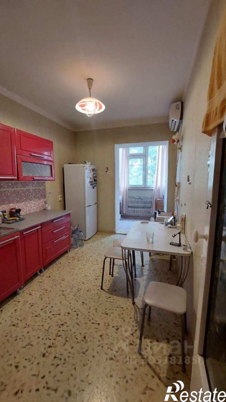 2-комн квартира улица Куликова, 79 к1,  д. 79 к1