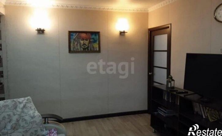 3-комн квартира улица Генерала Армии Епишева, 55/48,  д. 55/48