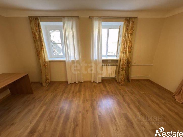 2-комн квартира улица Свердлова, 17,  д. 17