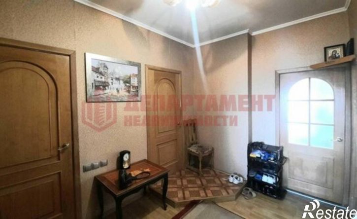 3-комн квартира улица Адмирала Нахимова, 95,  д. 95