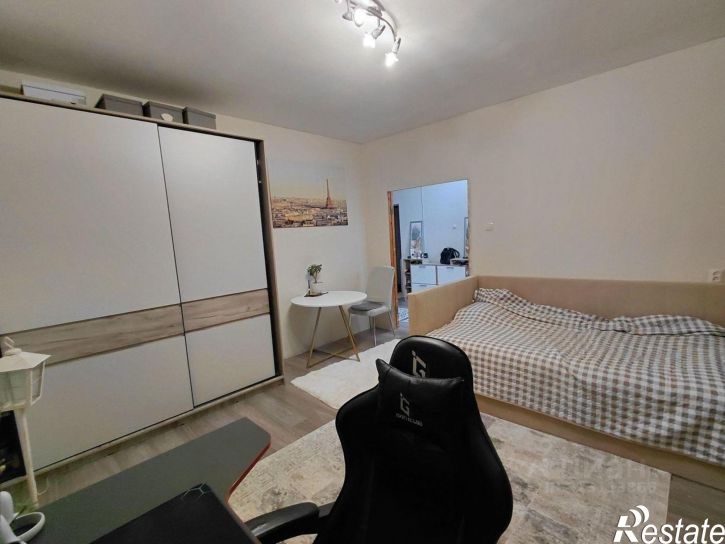 3-комн квартира улица Валерии Барсовой, 15 к1,  д. 15 к1