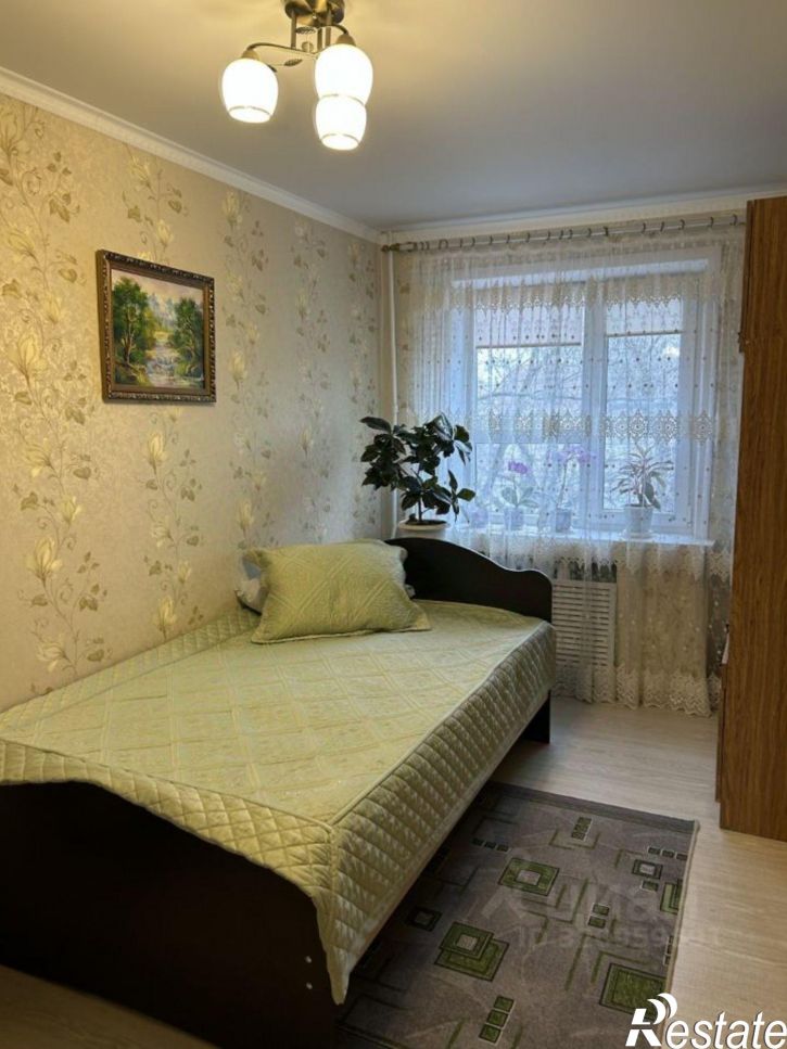 4-комн квартира Астрахань г., Ленинский