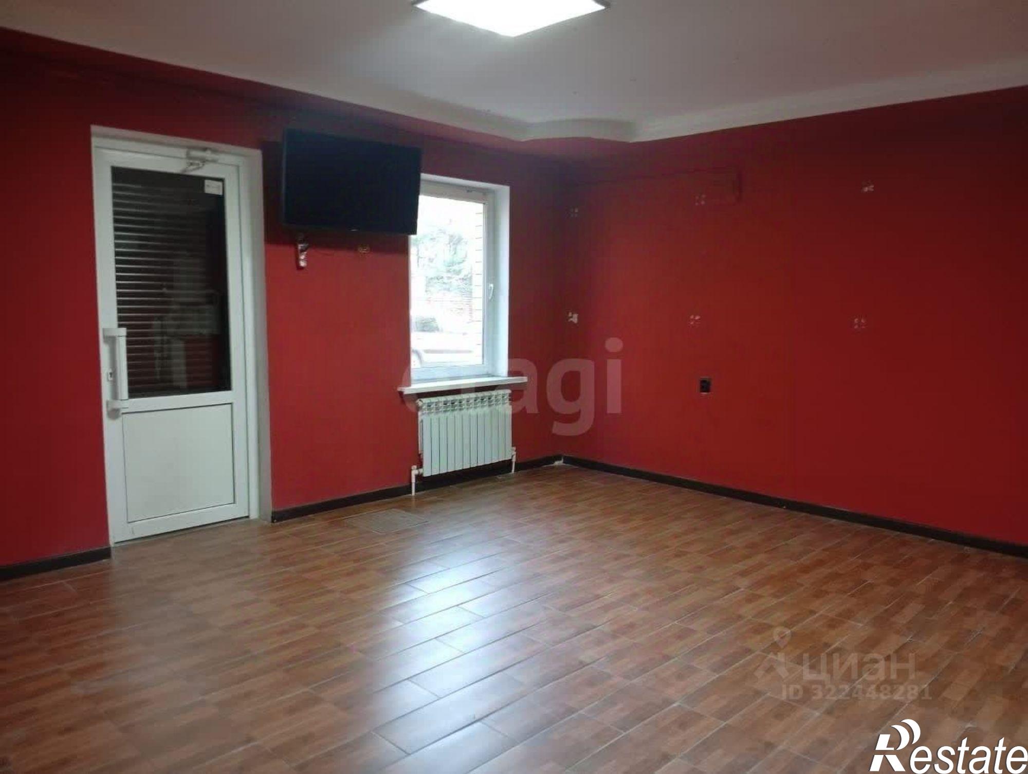 Сдать офис, помещение под офис за 24 786 рублей на Казанская улица, 77