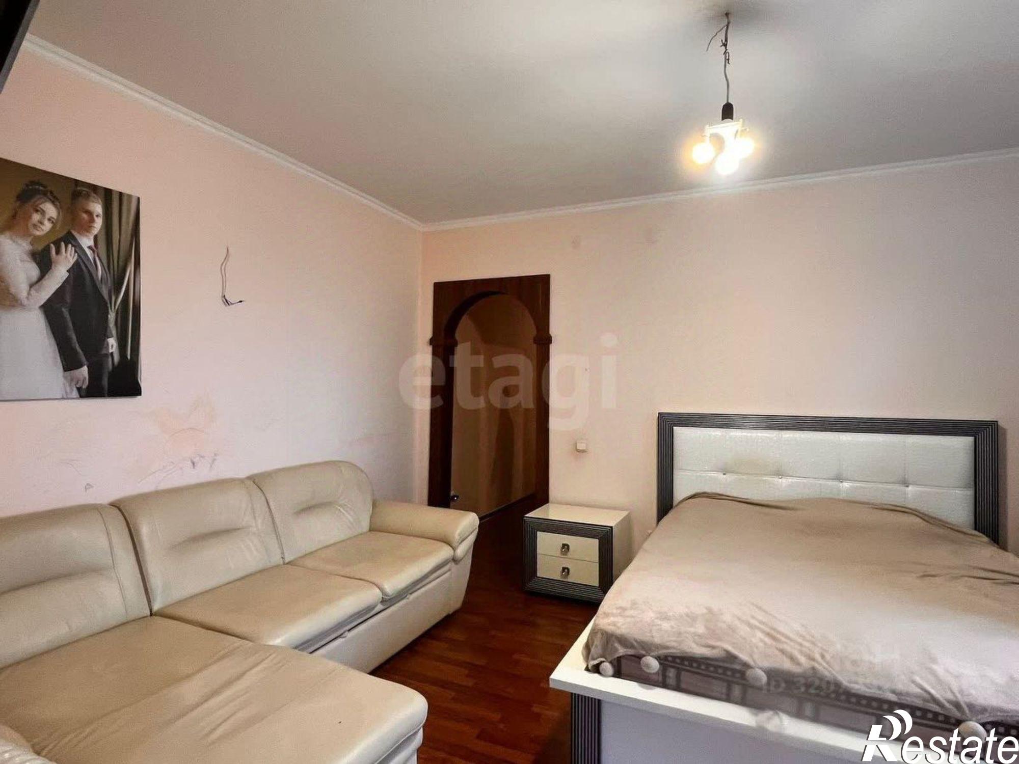 Купить квартиру за 4 100 000 рублей на Боевая улица, 126 к4