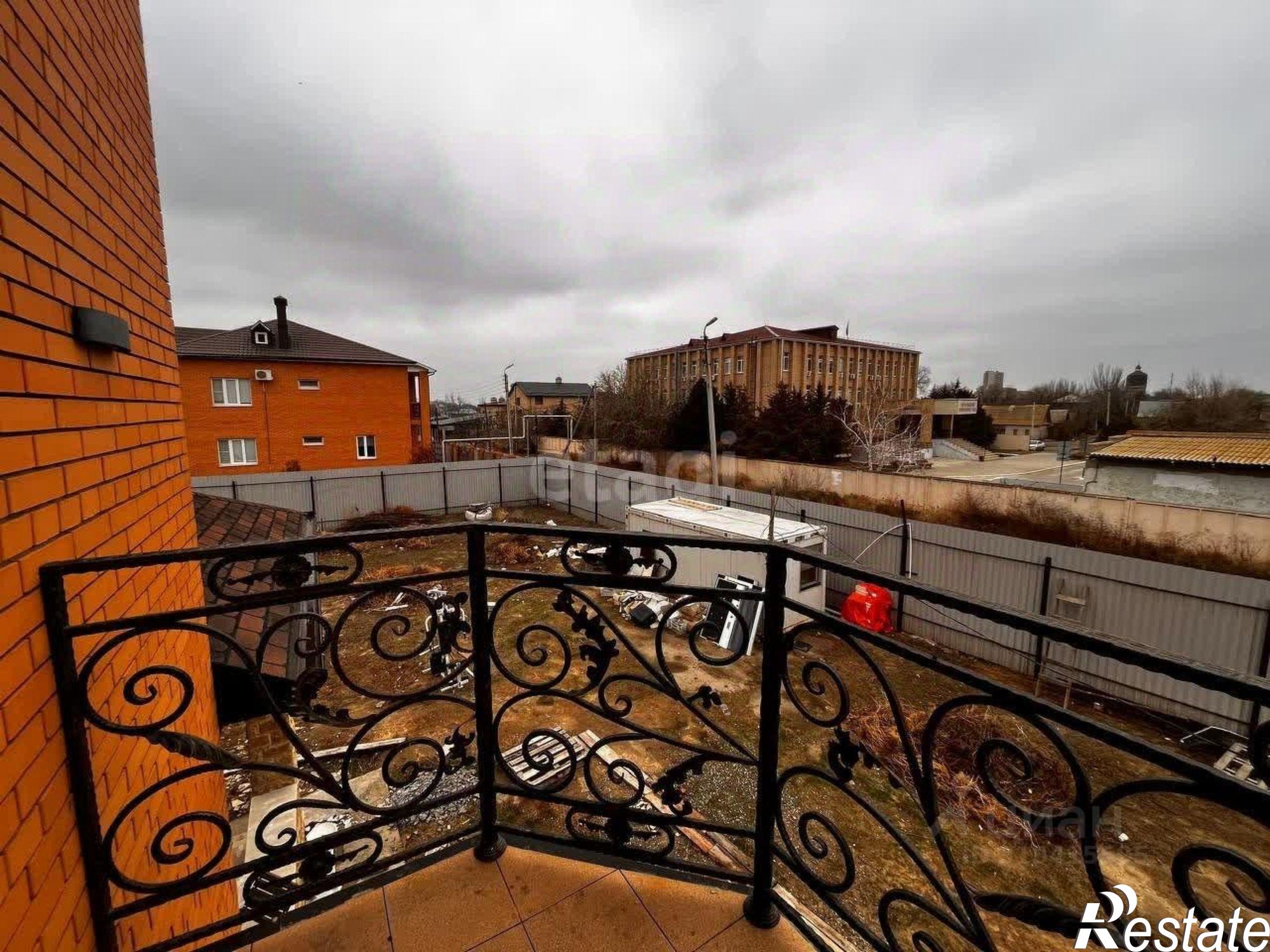 Купить помещение свободного назначения за 49 910 600 рублей на Пеший переулок, 3