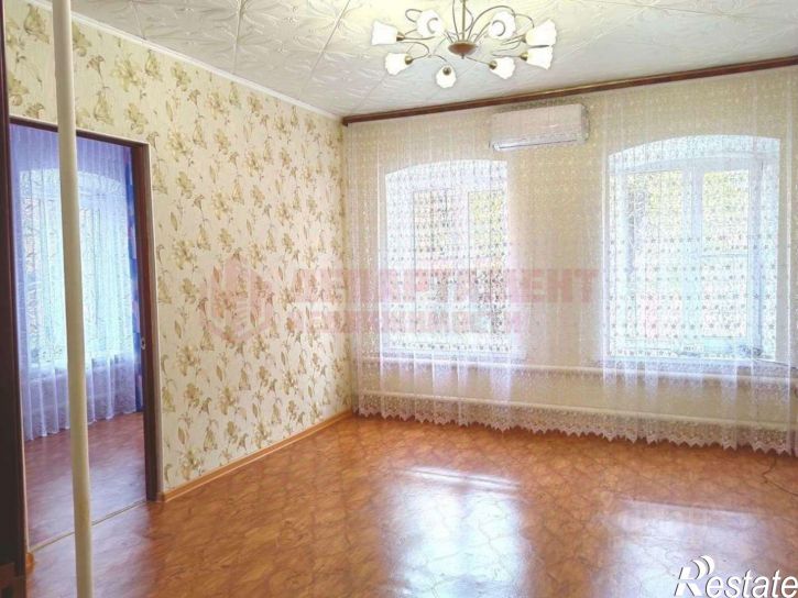 3-комн квартира улица Дантона, 4/49,  д. 4/49