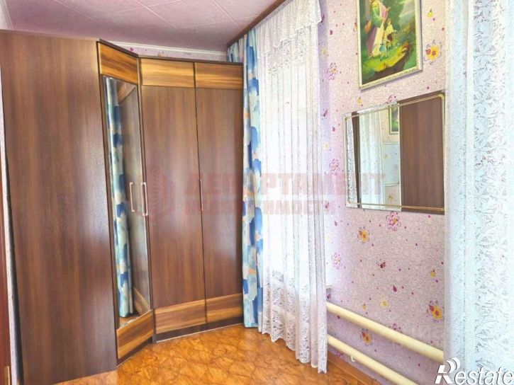 3-комн квартира улица Дантона, 4/49,  д. 4/49