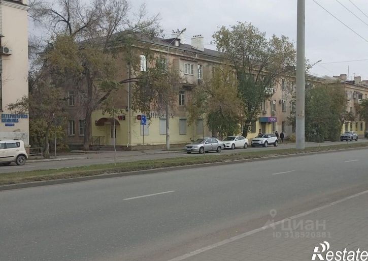 3-комн квартира улица Николая Островского, 53,  д. 53