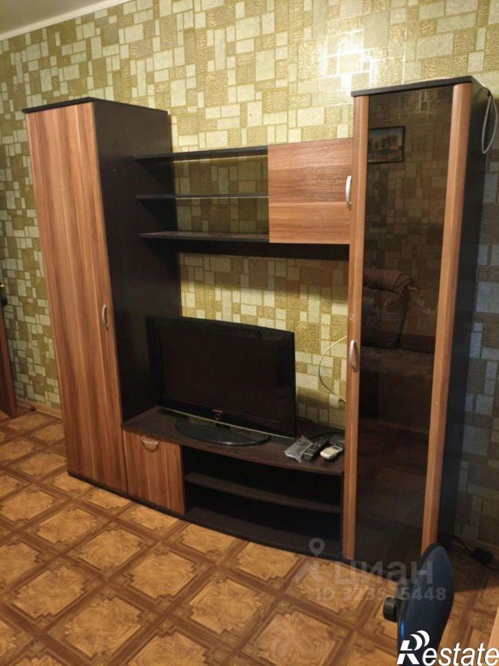 2-комн квартира улица Космонавтов, 18 к3,  д. 18 к3