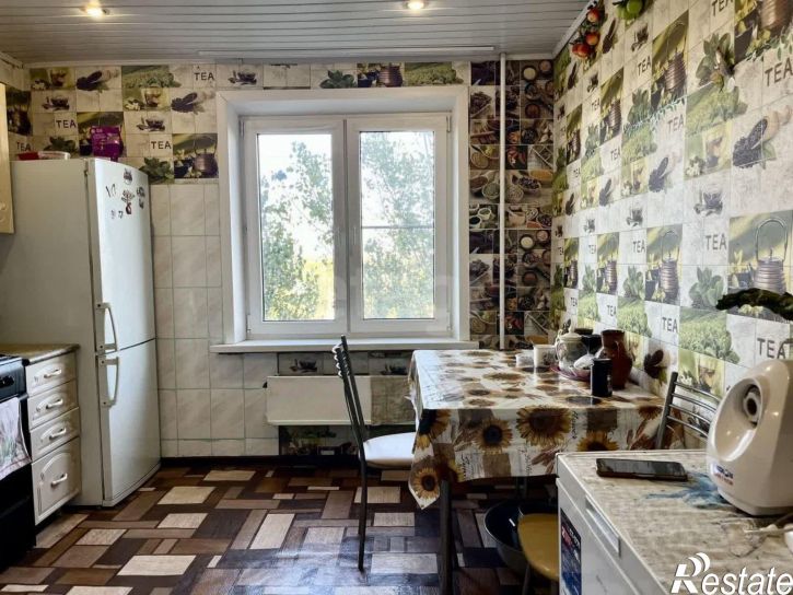 2-комн квартира Звёздная улица, 61,  д. 61