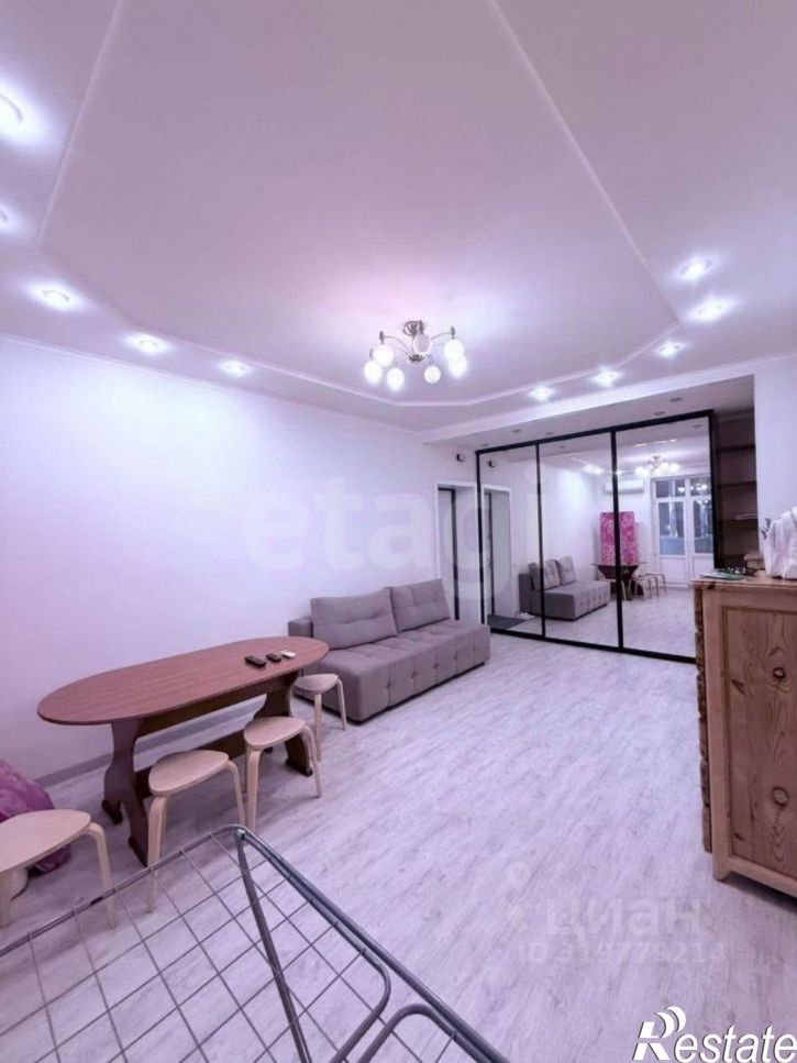 2-комн квартира улица Татищева, 22/2,  д. 22/2