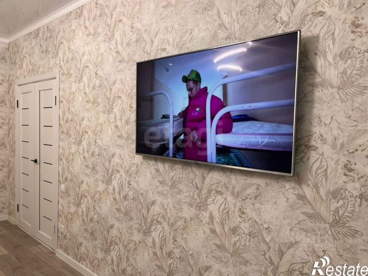 3-комн квартира улица Валерии Барсовой, 15 к4,  д. 15 к4