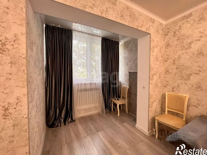 3-комн квартира улица Валерии Барсовой, 15 к4,  д. 15 к4