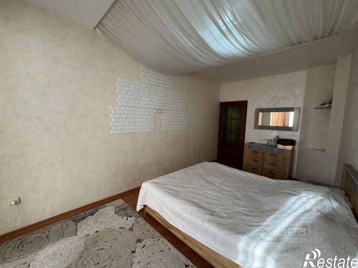 4-комн квартира улица Генерала Герасименко, 4 к1,  д. 4 к1